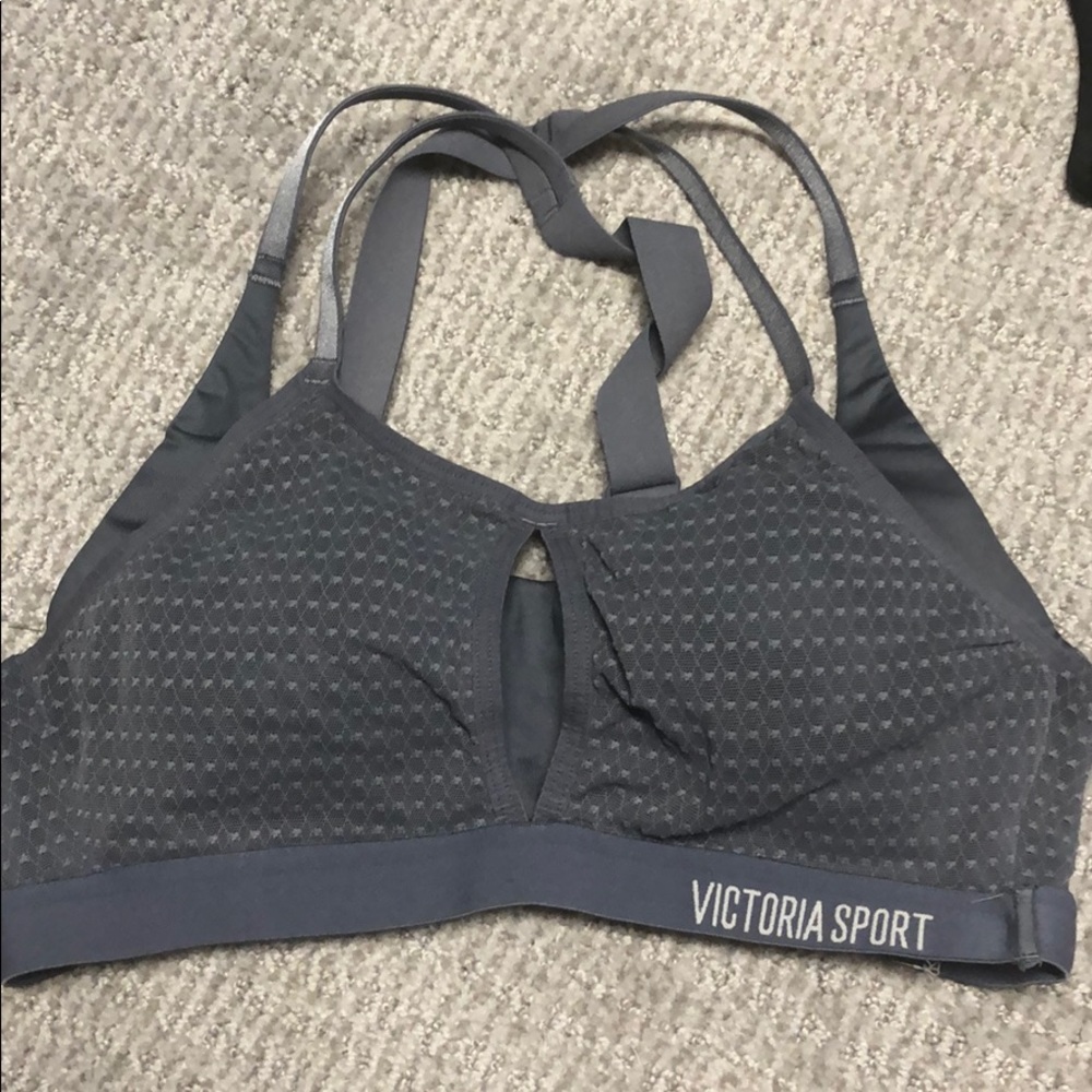 Victoria Sport bra 34A
